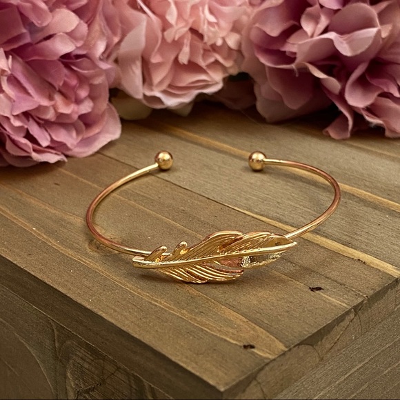 5 Pcs Feather Moon Crystal Gem Bracelet Set - Picture 8 of 15